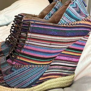 Vintage Chinese Laundry platform shoes